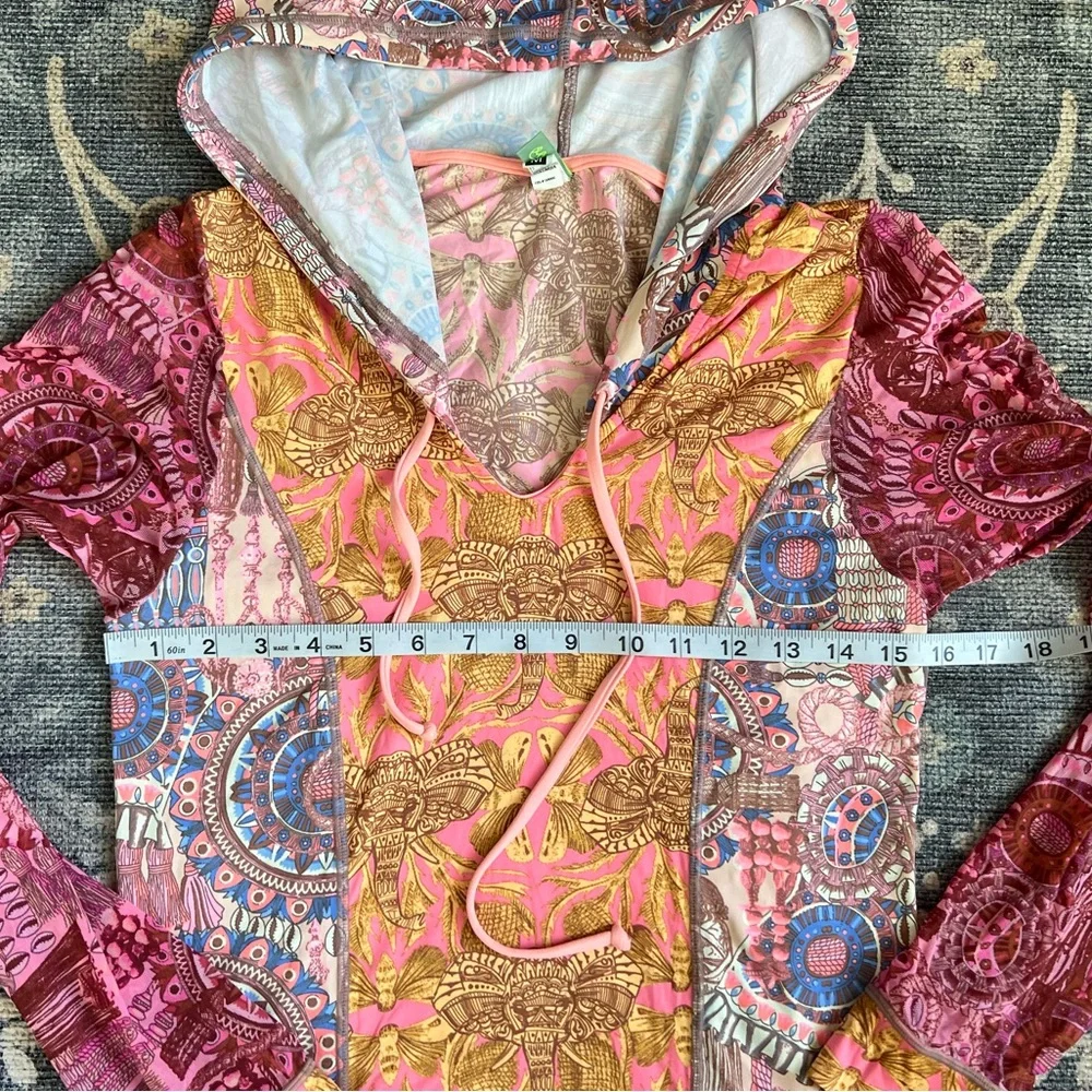 Maaji Pink and Gold hooded boho Mini Dress Rhapsody Road 2016 collection - Picture 5 of 6